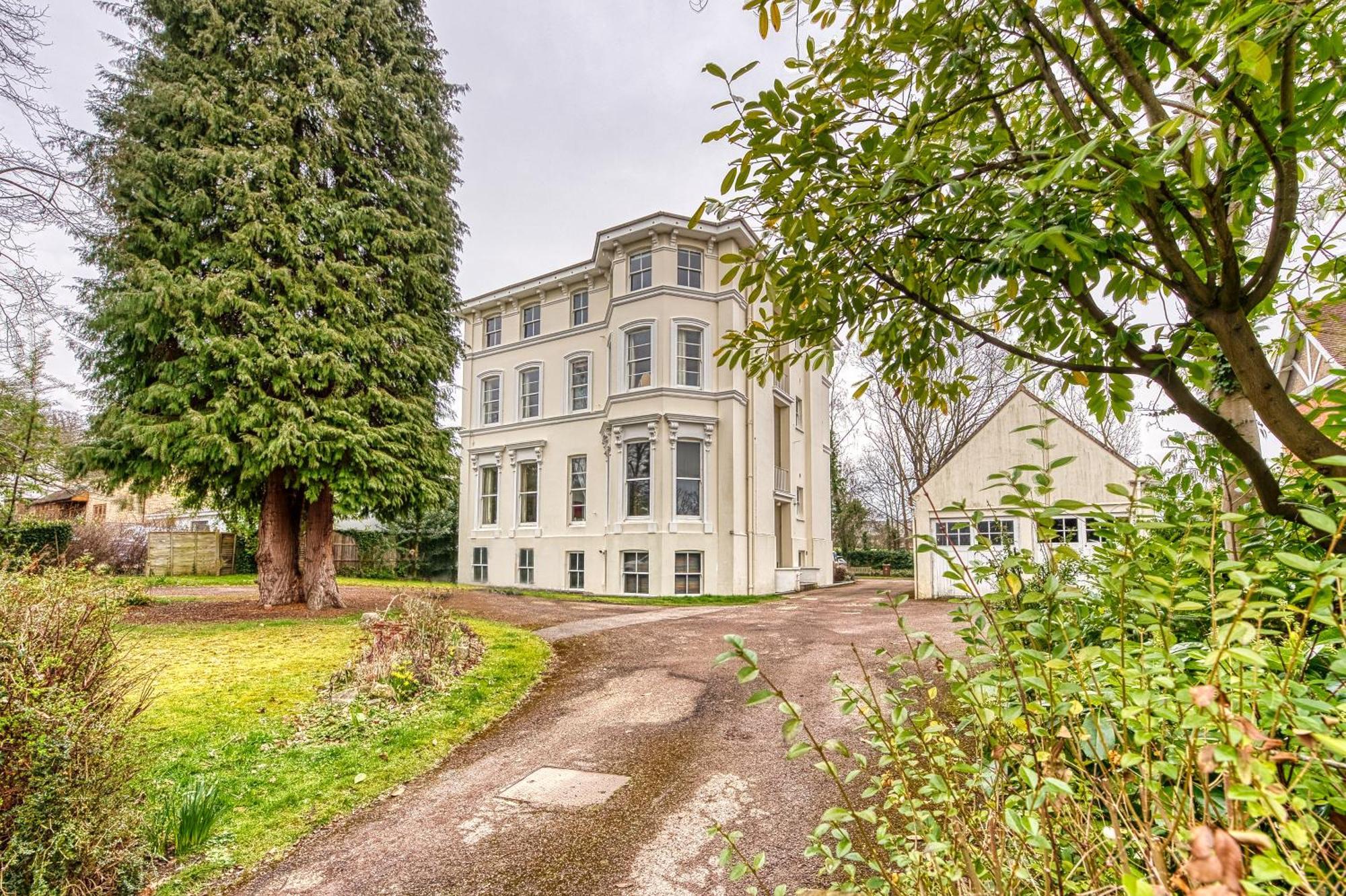 2 Bedroom Stylish Spacious Apt, Sleeps 6, Central Cheltenham, With Free Parking - By Blue Puffin Stays Exteriér fotografie