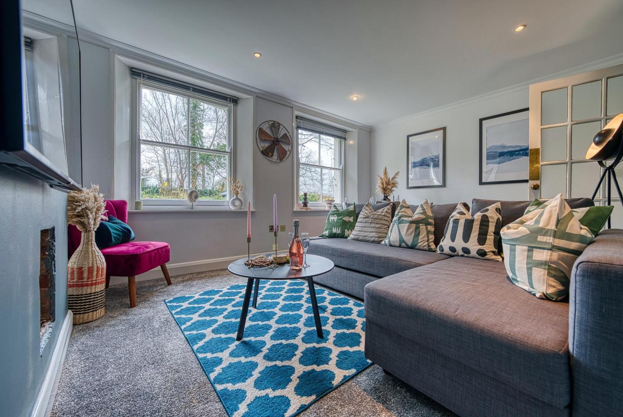 2 Bedroom Stylish Spacious Apt, Sleeps 6, Central Cheltenham, With Free Parking - By Blue Puffin Stays Exteriér fotografie